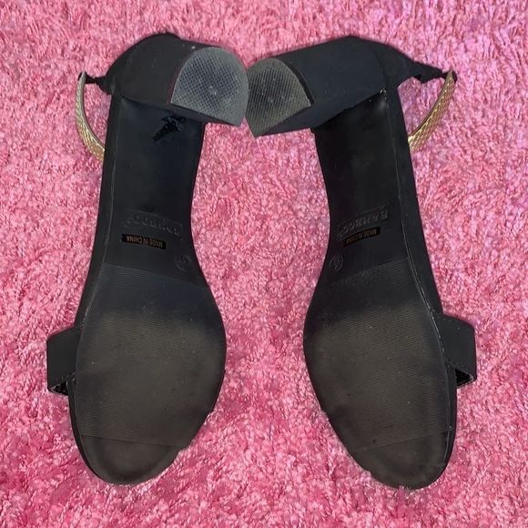 Bamboo heels with chain strap - Picture 4 of 4